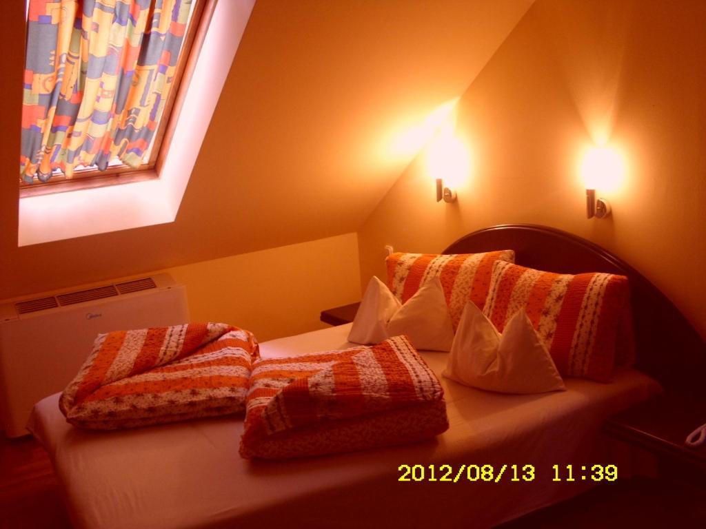 Korona Szallo Hotel Nagykanizsa Cameră foto
