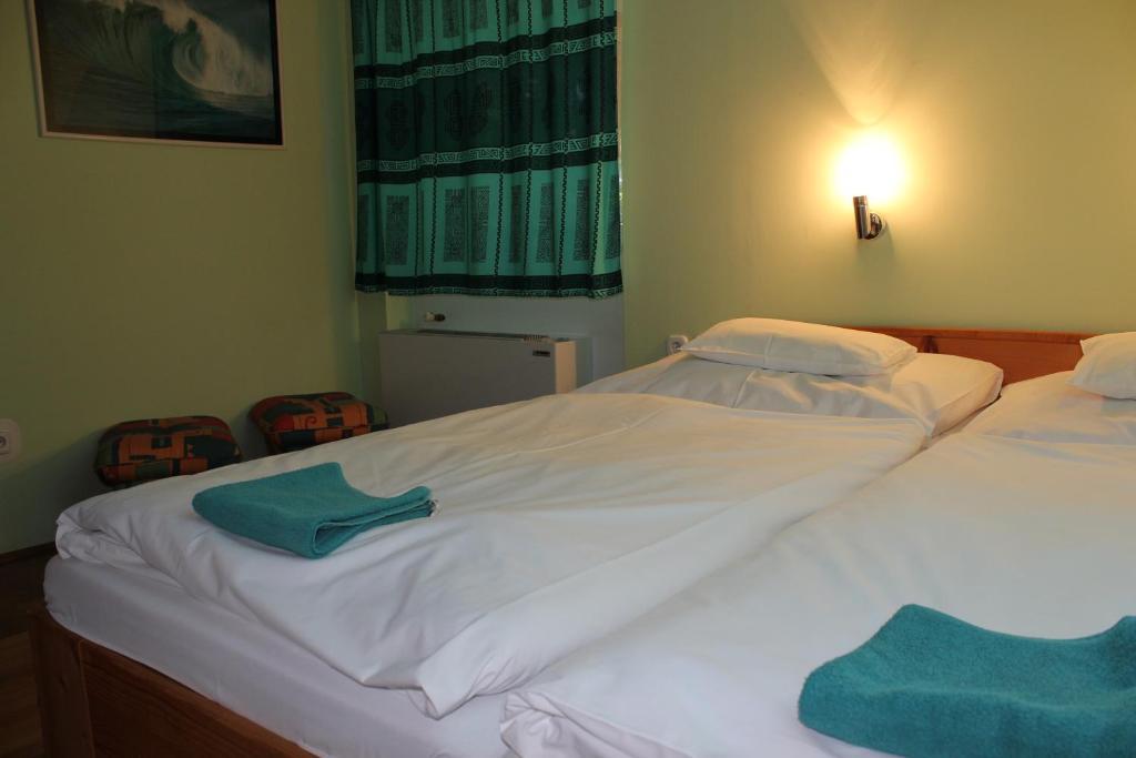 Korona Szallo Hotel Nagykanizsa Cameră foto