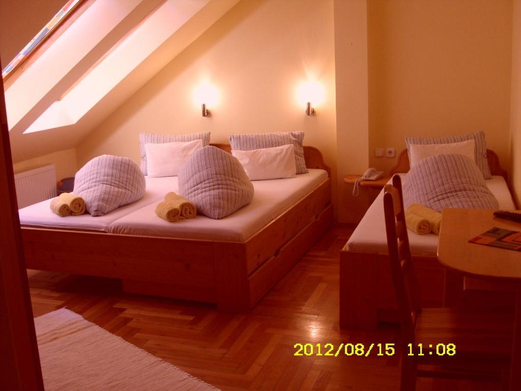 Korona Szallo Hotel Nagykanizsa Cameră foto